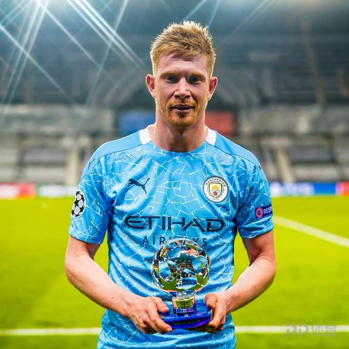 球队开场三分钟就进球，太狠