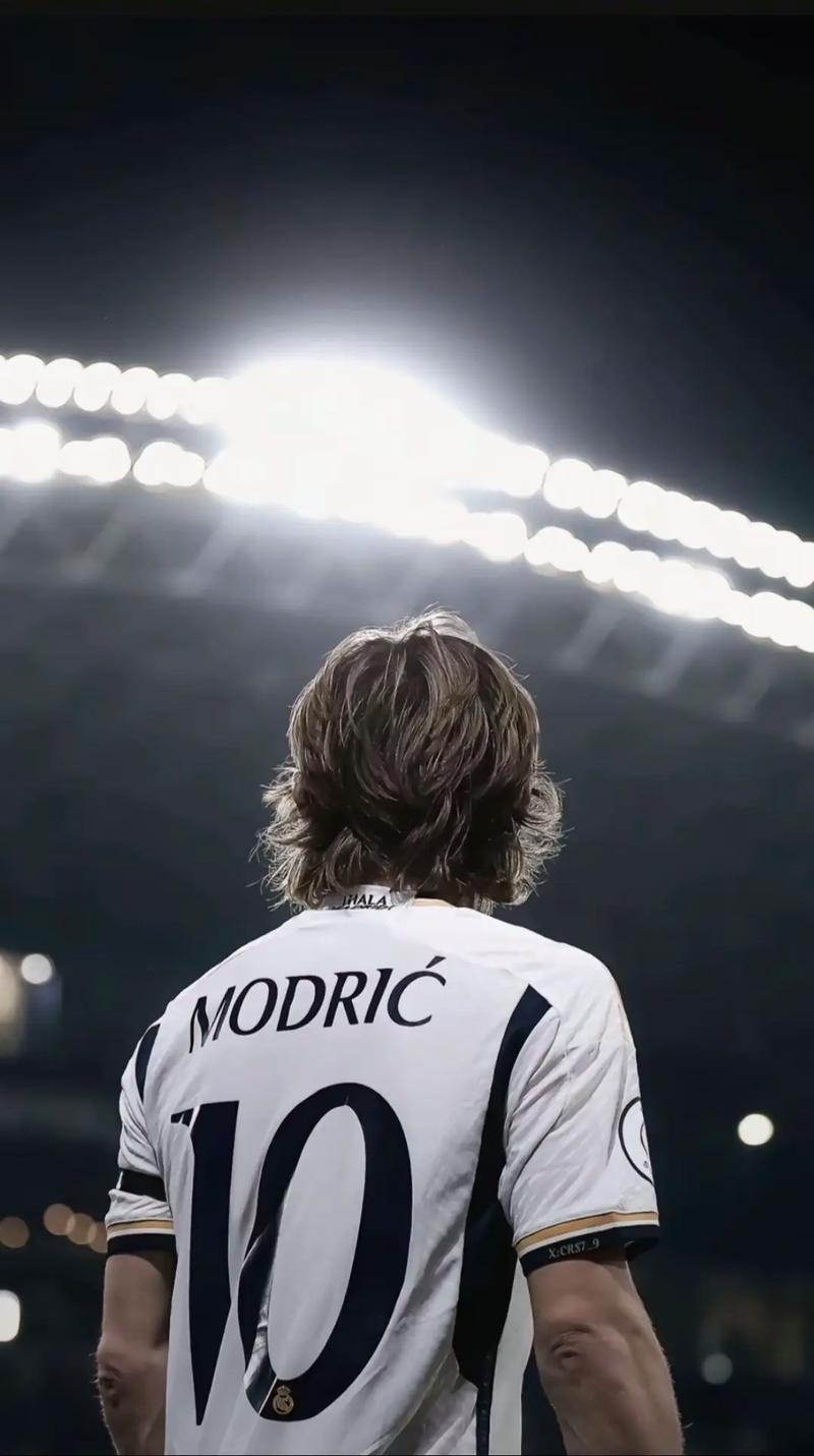 吉列斯皮5场比赛正负值+77，太阳20年正负值最高的替补