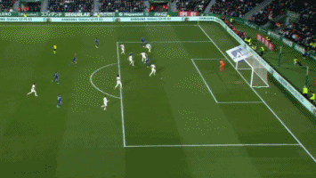 拜仁vs圣保利首发：凯恩领衔！迪亚斯、金玟哉、欧文在列